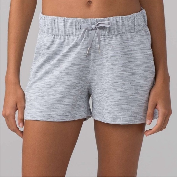 Lululemon On The Fly Shorts - Picture 4 of 4